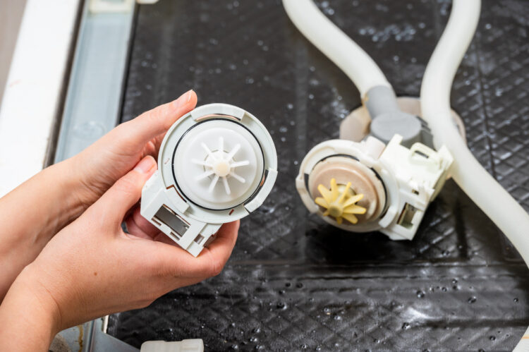 Was bedeutet der Fehlercode E22 bei Siemens Geschirrspülern?